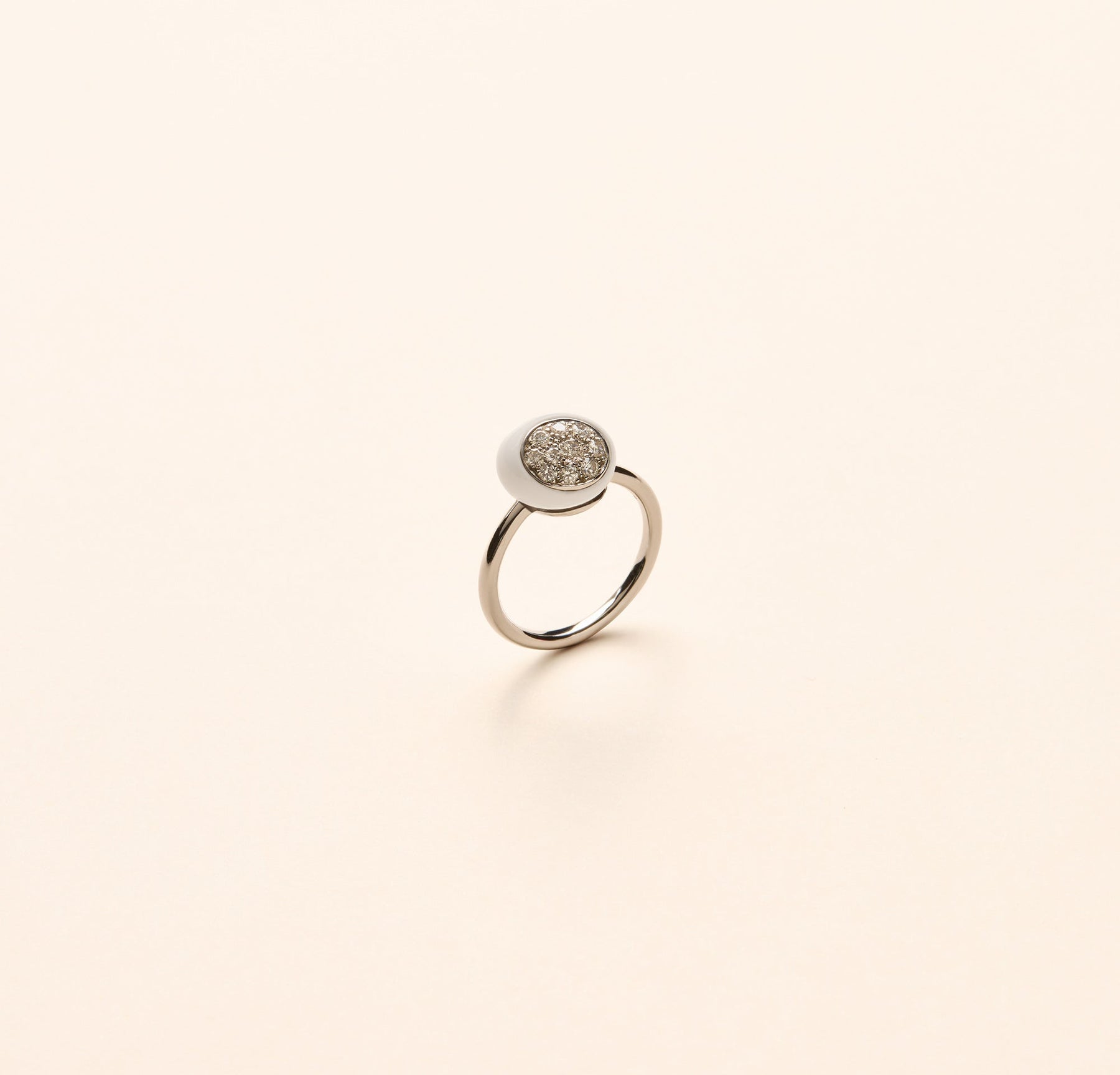 Bague Mini Galet, cacholong et diamant