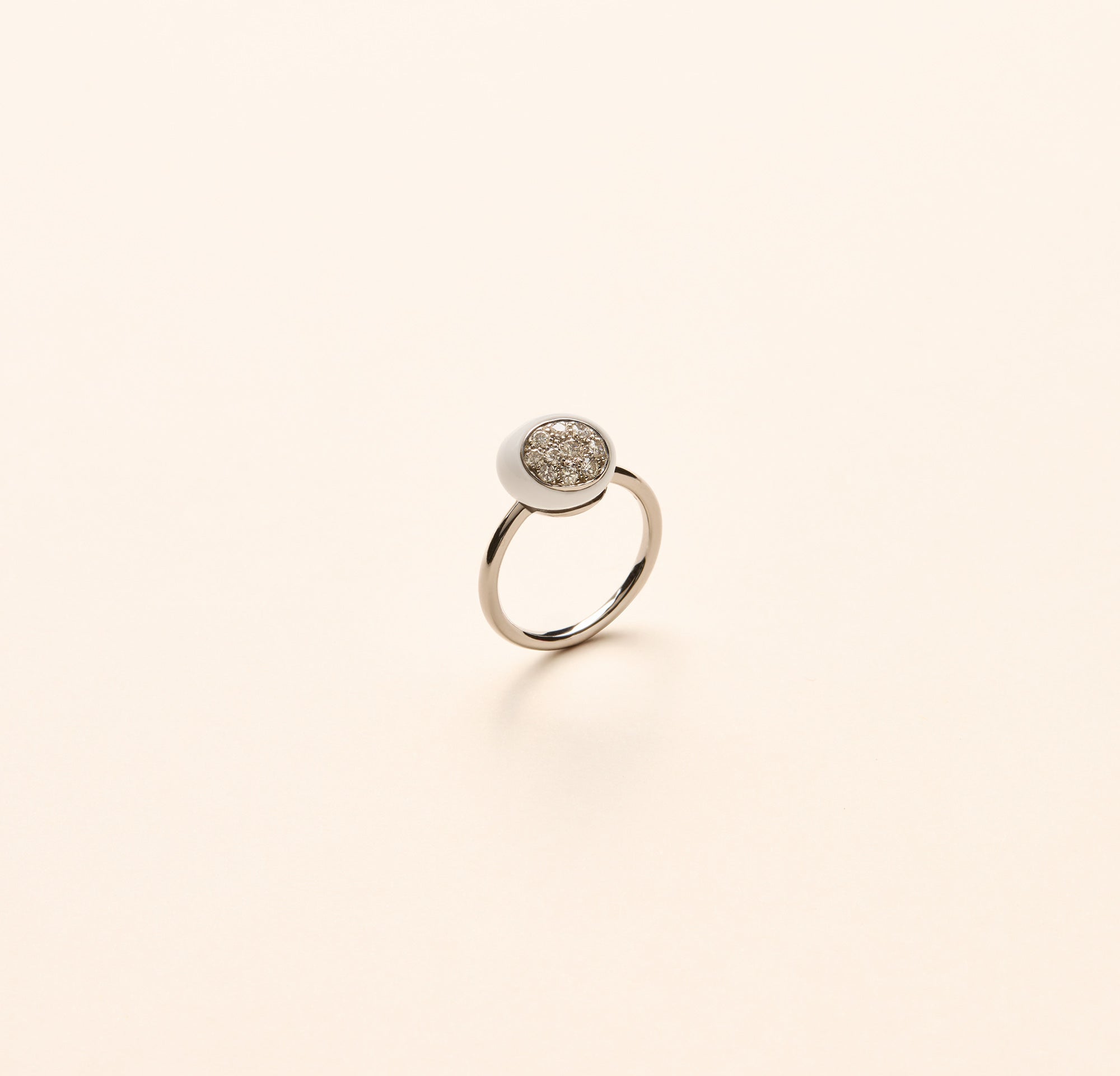 Bague Mini Galet, cacholong et diamant
