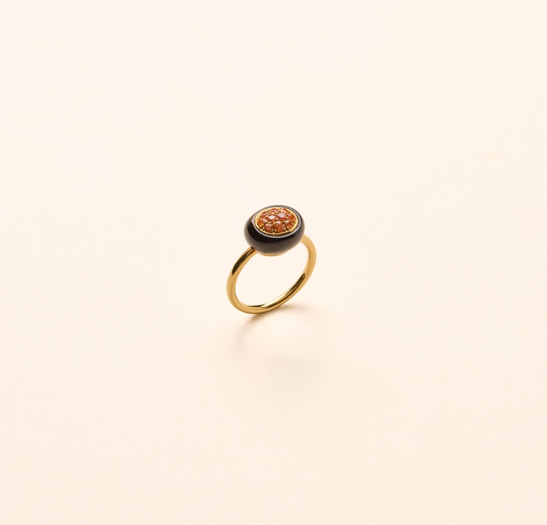 Bague Mini Galet, quartz fumé et saphirs oranges