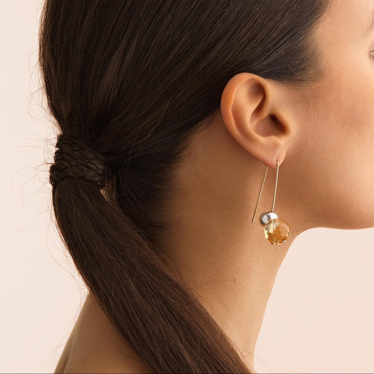 Boucles d'oreilles Olympe longues portées, argent et citrine 