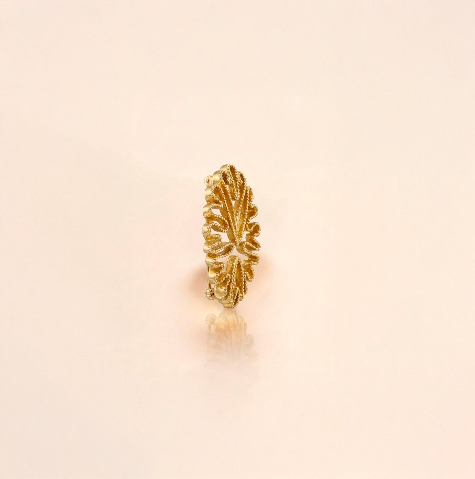 Bijou ancien, broche corail Lalaounis bis