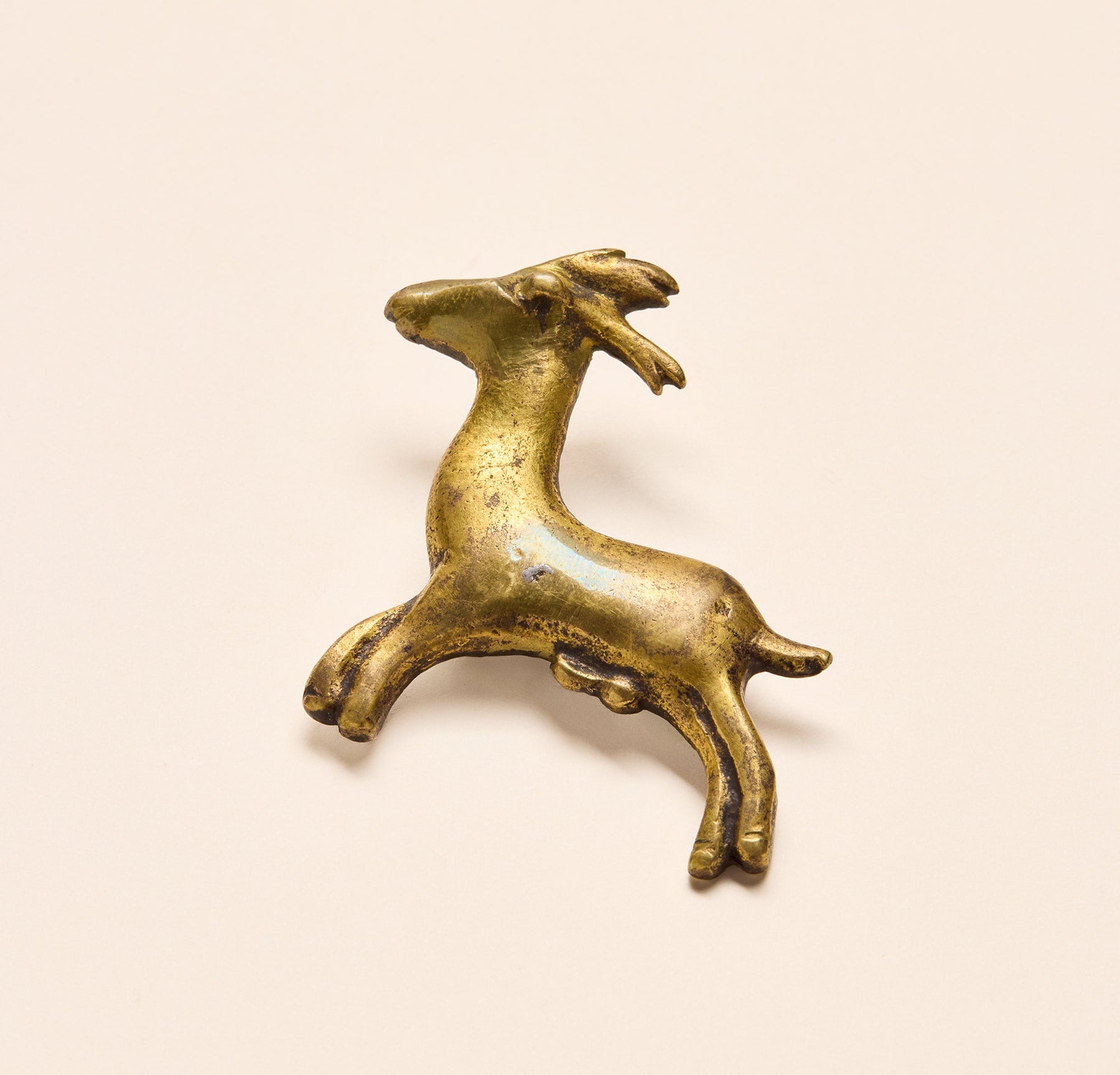 Statuette d'un cerf 